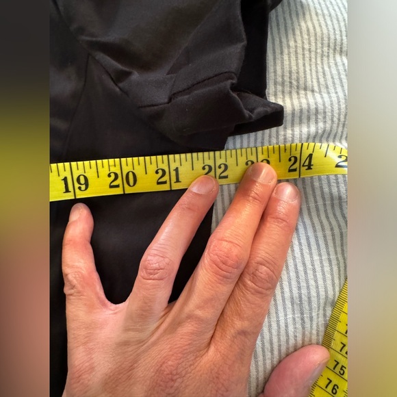 🟢JESSICA new without tags sized 16 cropped blazer.🟢 - Picture 8 of 9